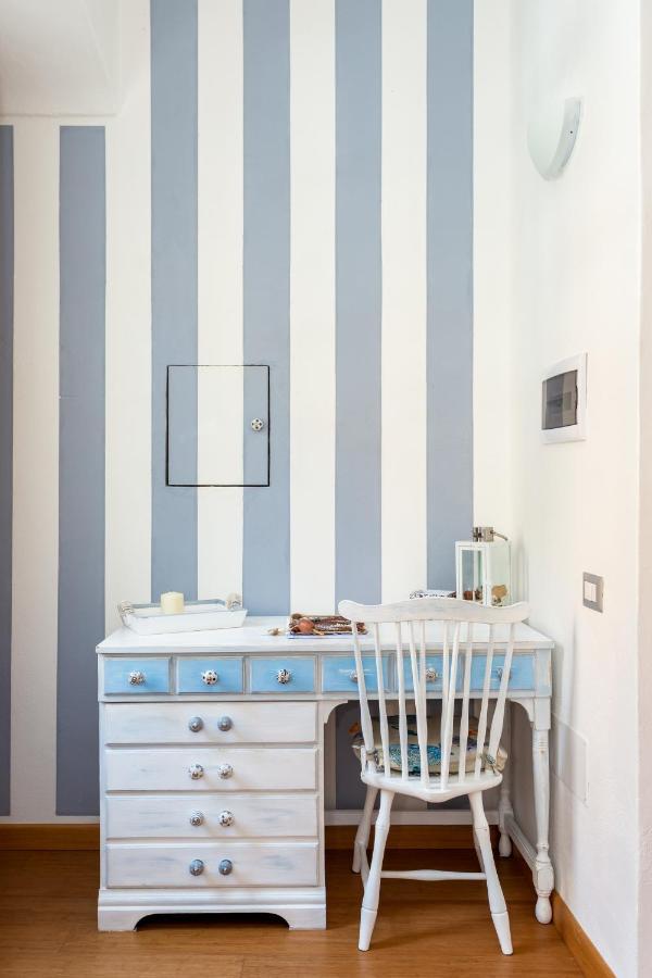 Sailing Apartment Cagliari Bagian luar foto