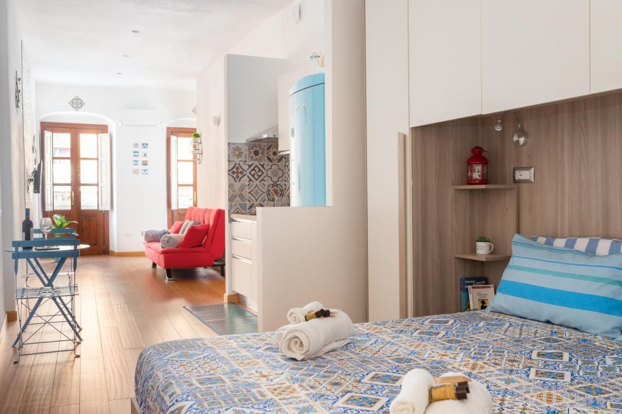 Sailing Apartment Cagliari Bagian luar foto