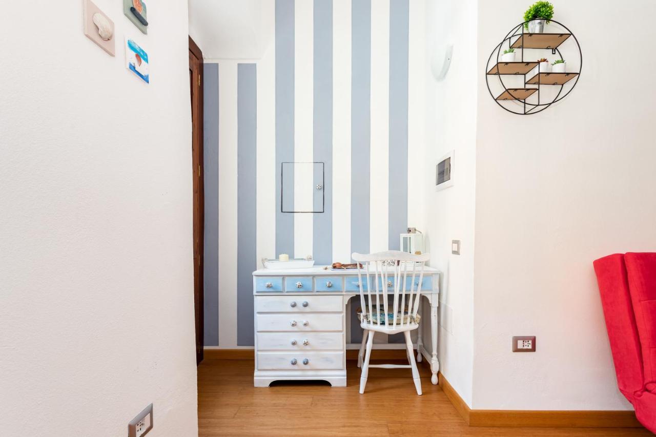 Sailing Apartment Cagliari Bagian luar foto