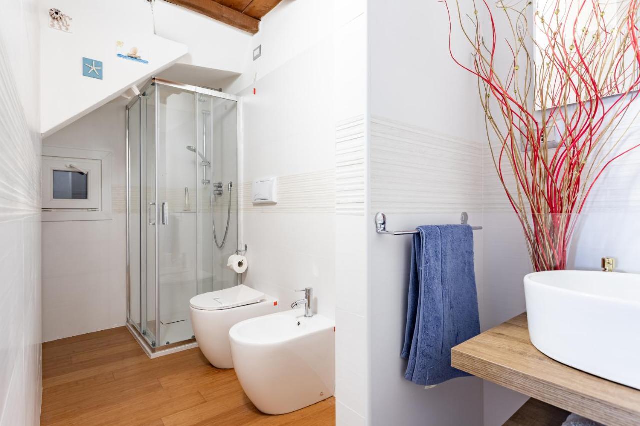 Sailing Apartment Cagliari Bagian luar foto