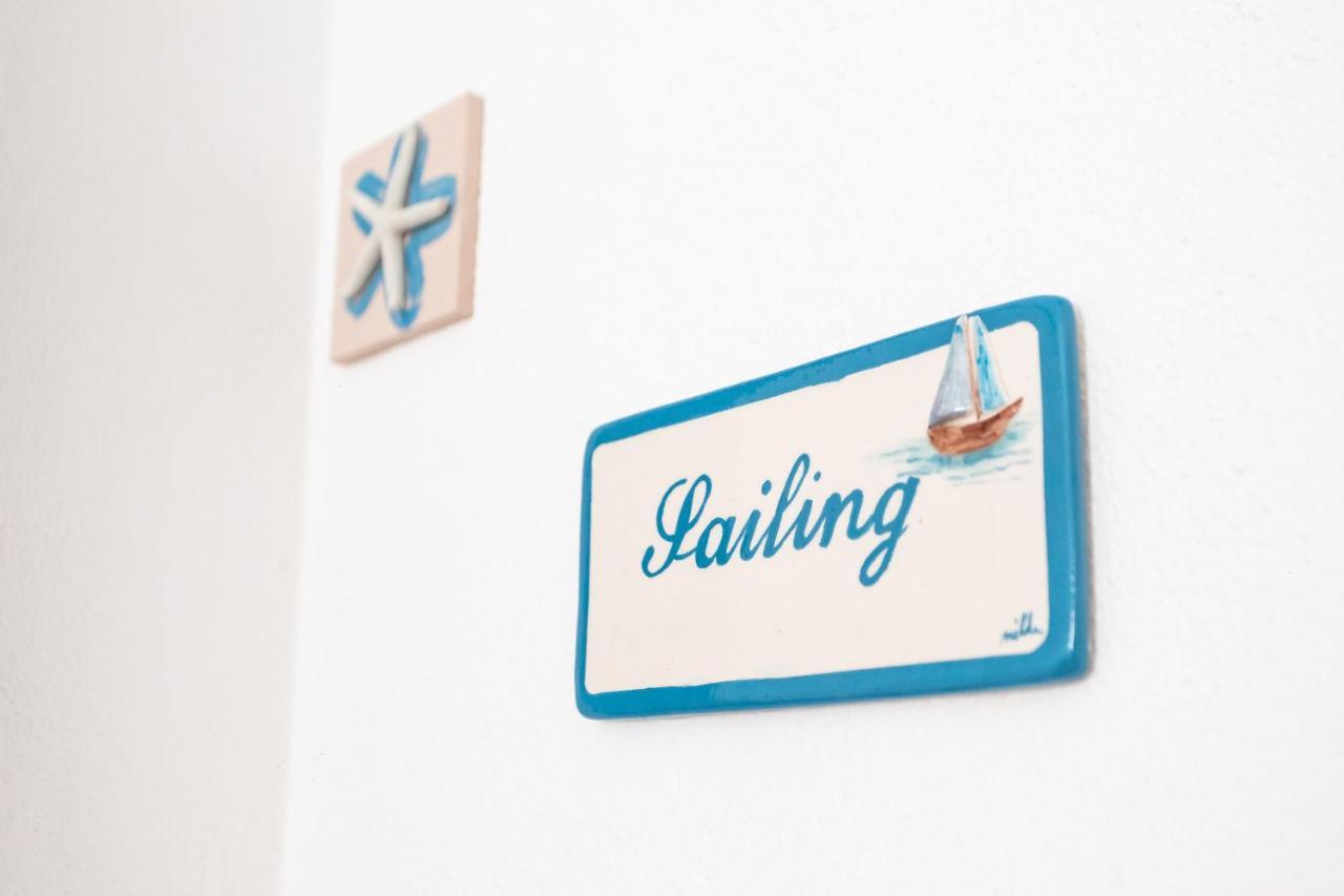 Sailing Apartment Cagliari Bagian luar foto