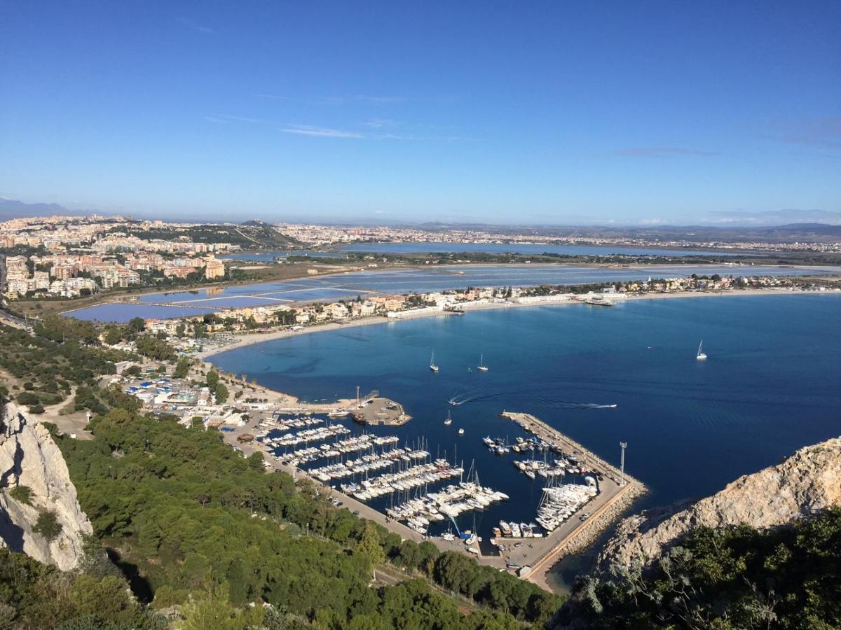 Sailing Apartment Cagliari Bagian luar foto