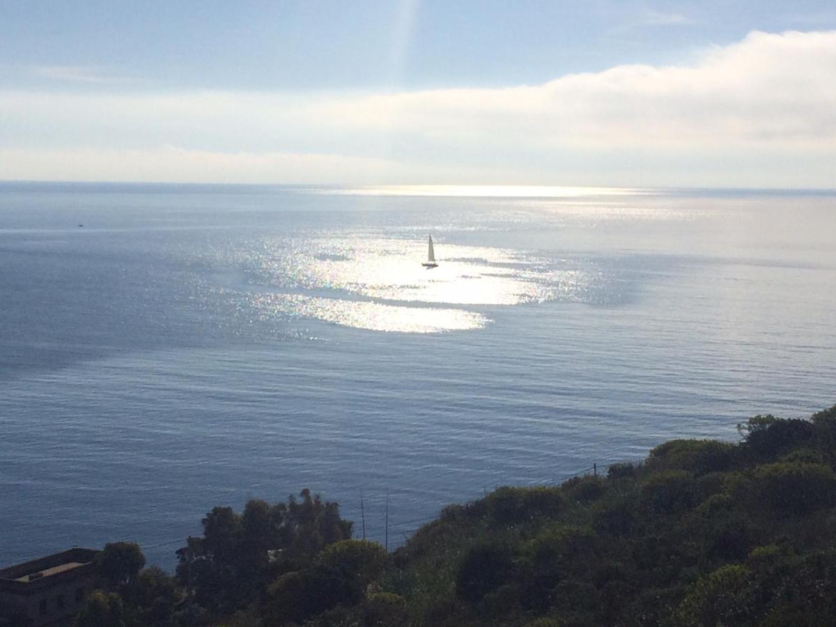 Sailing Apartment Cagliari Bagian luar foto