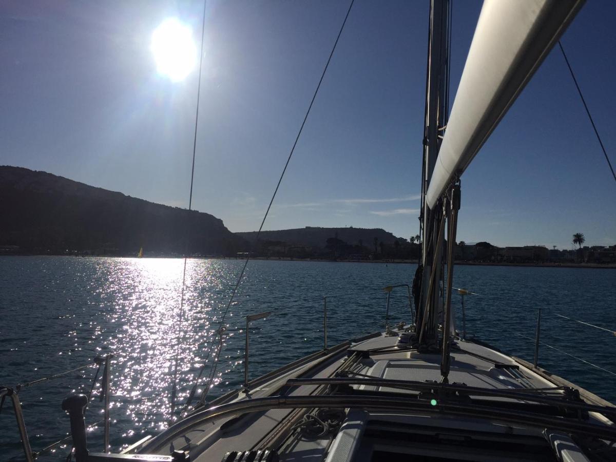 Sailing Apartment Cagliari Bagian luar foto